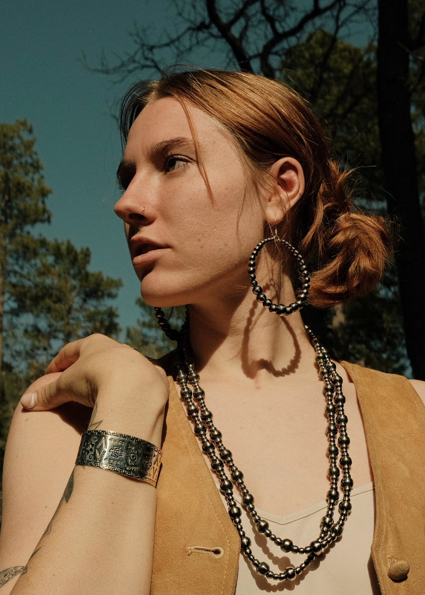 Handmade Navajo Pearl Necklace with 6 & 8mm beads ~ So Pretty! ~ Choos –  Navajo Pearls Ranch