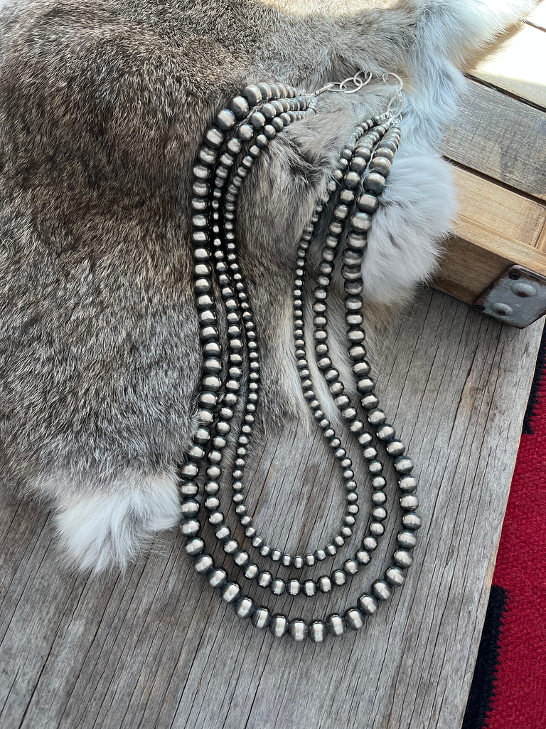 3 Strand 18″ Navajo Pearls